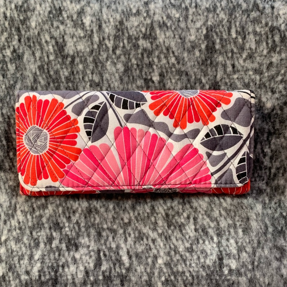 VERA BRADLEY 🌷✨Large Wallet